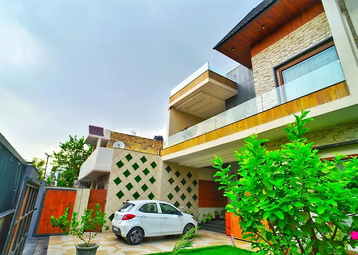 Ista Inn Homestay
